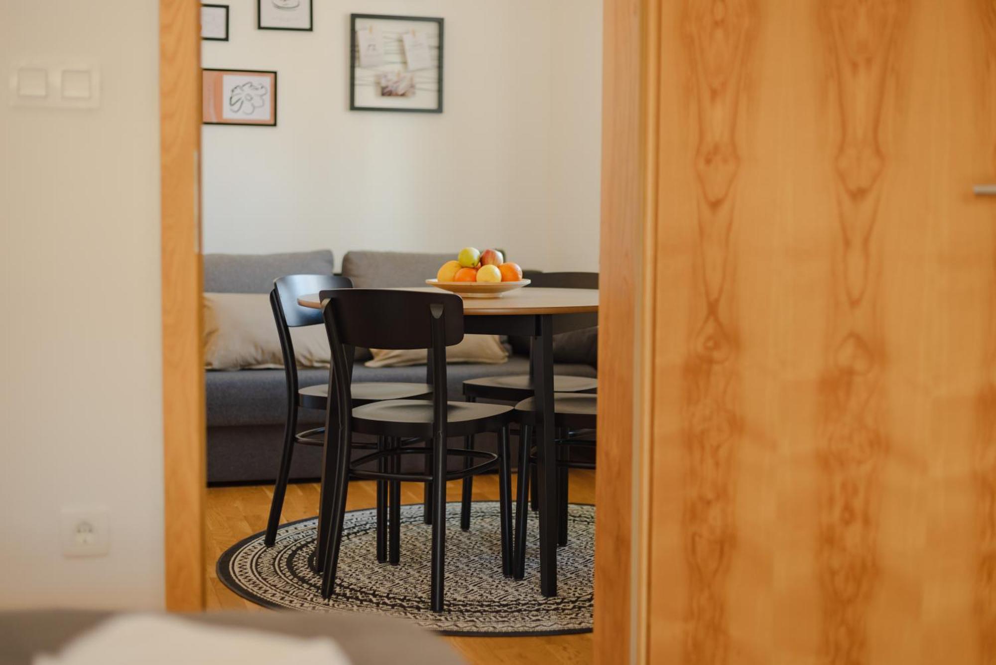 Vila Klara Apartments ليوبليانا المظهر الخارجي الصورة